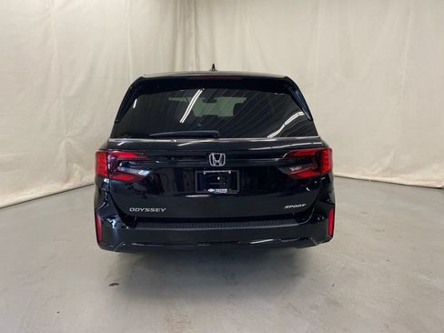 Used 2025 Honda Odyssey Sport-L image 7