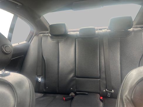 Used 2015 BMW 320i Sedan image 15