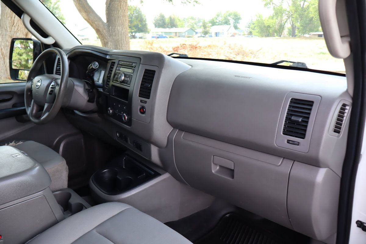 Used 2012 Nissan NV 3500 SV w/ Side Curtain Airbag Pkg RWD image 20