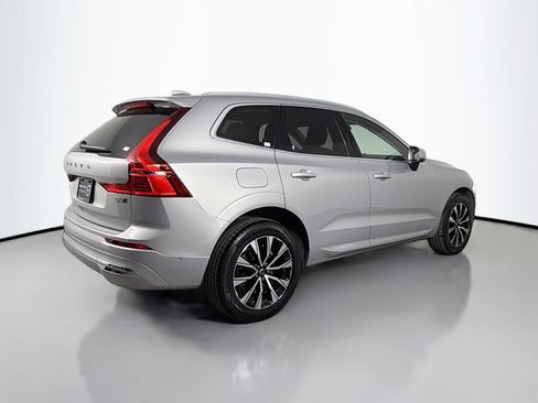 Certified 2023 Volvo XC60 B5 Plus w/ Climate Package AWD/4WD image 6