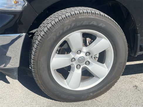 Used 2024 RAM 1500 Tradesman w/ Tradesman SXT Package image 9