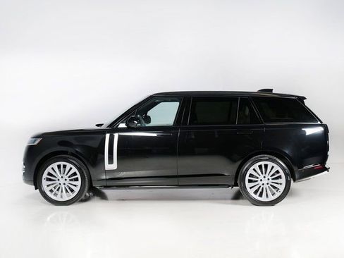Used 2025 Land Rover Range Rover Long Wheelbase Autobiography AWD/4WD image 6