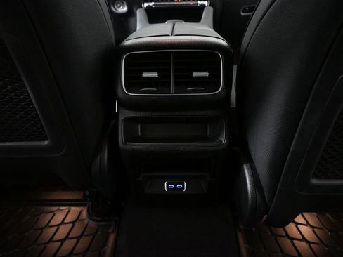 Certified 2025 Mercedes-Benz GLE 450e 4MATIC image 19