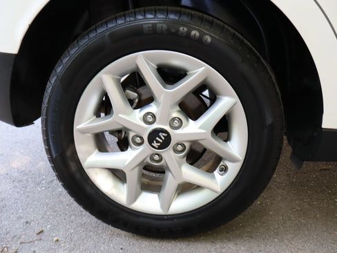 Used 2021 Kia Soul S FWD image 42