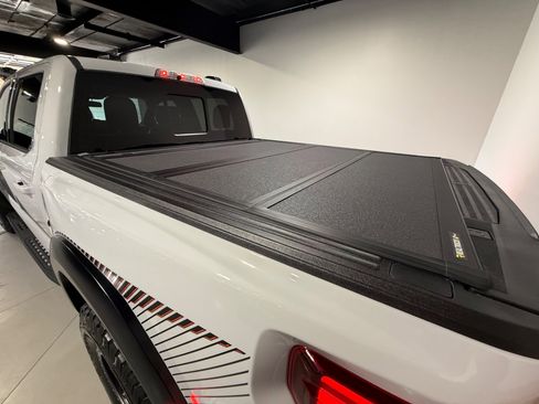 Used 2024 Ford F150 Raptor image 18