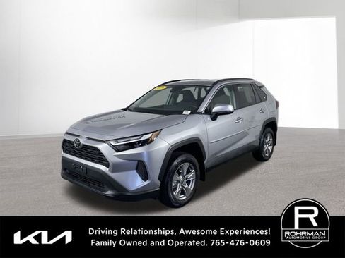 Used 2024 Toyota RAV4 XLE image 1
