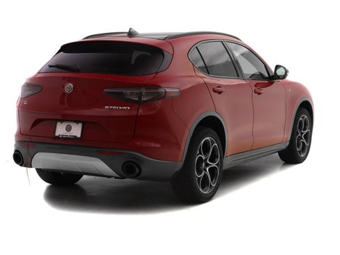 New 2024 Alfa Romeo Stelvio Ti AWD/4WD image 5