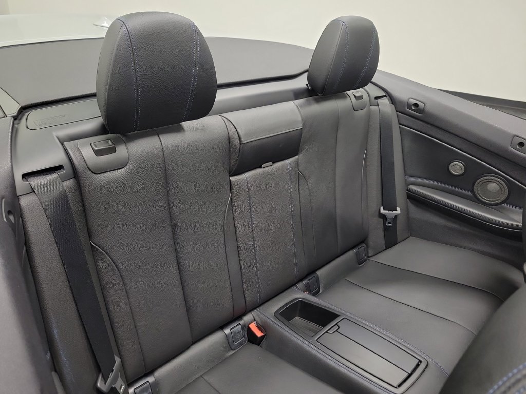 Used 2014 BMW 435i Convertible RWD image 33
