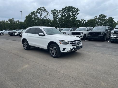 Used 2020 Mercedes-Benz GLC 300 image 4
