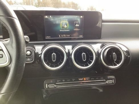 Used 2019 Mercedes-Benz A 220 4MATIC image 15