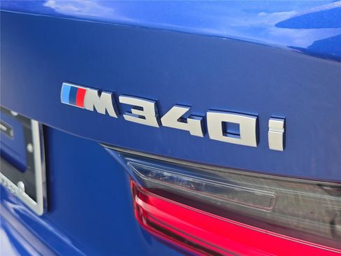 Used 2025 BMW M340i RWD image 5