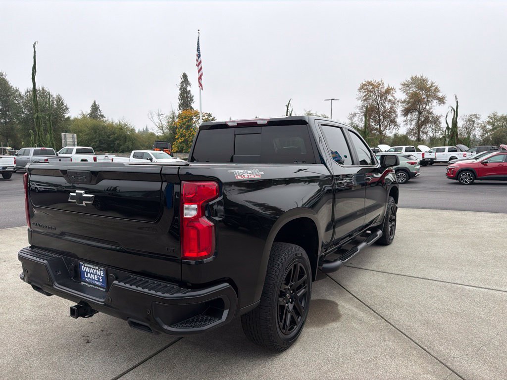 Used 2021 Chevrolet Silverado 1500 LT Trail Boss w/ LT Trail Boss Premium Package AWD/4WD image 6