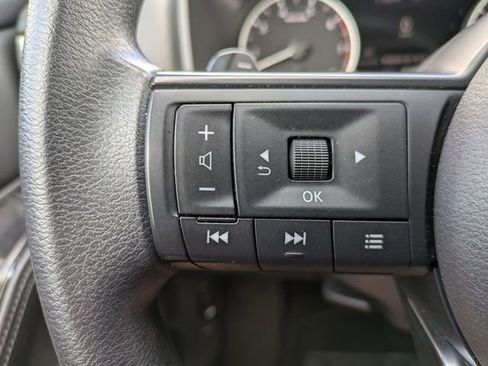 Used 2024 Nissan Rogue SV image 15