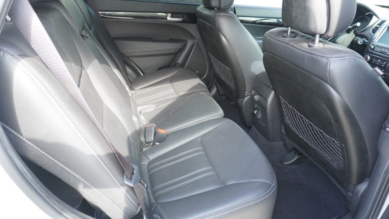 Used 2015 Kia Sorento EX w/ EX V6 Touring Package FWD image 18