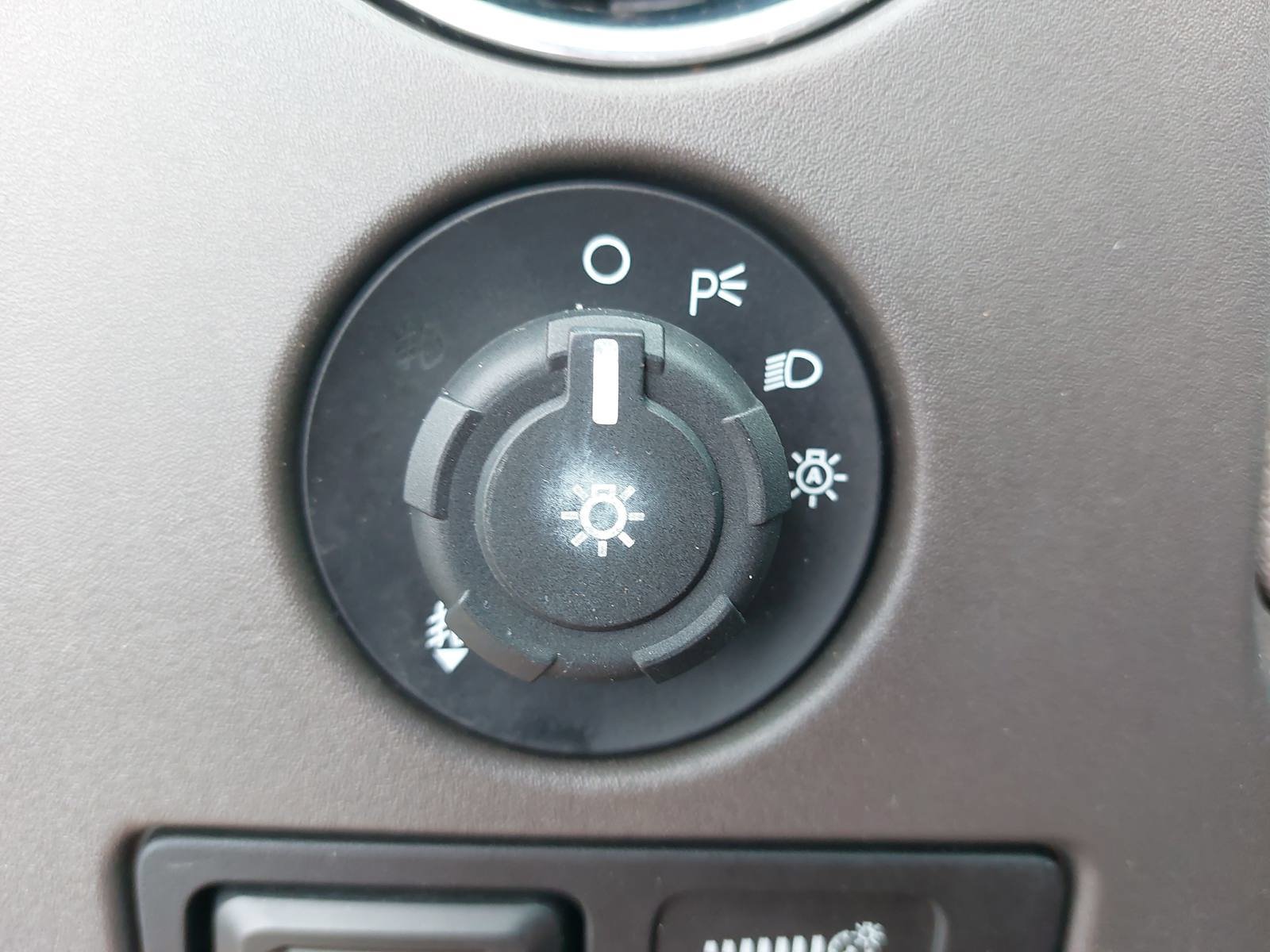 Used 2010 Ford F150 XLT AWD/4WD image 23