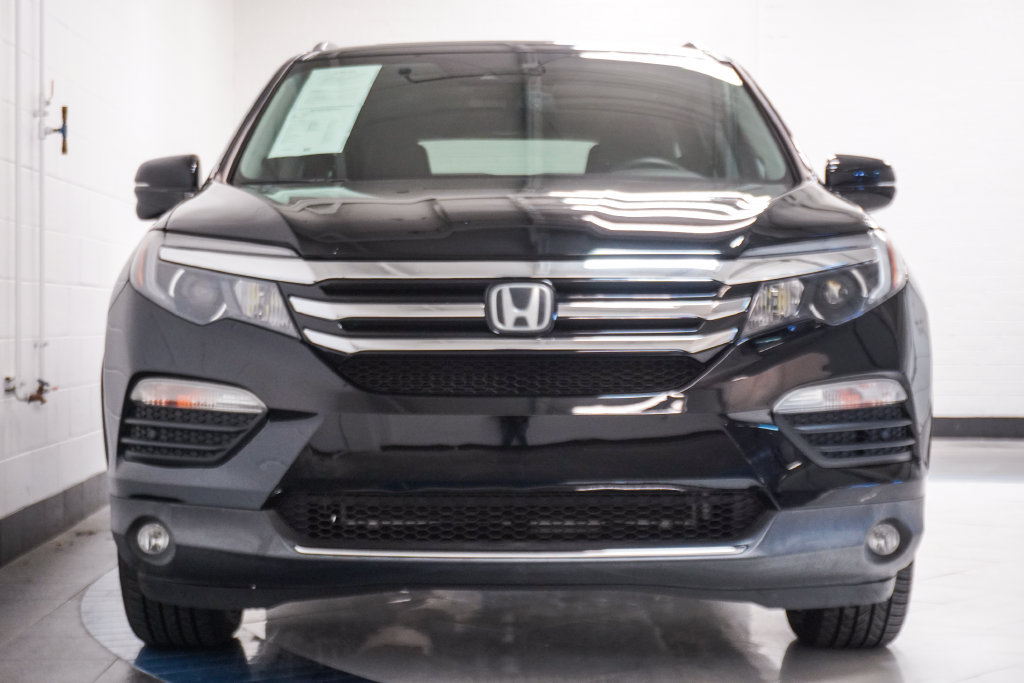 Used 2017 Honda Pilot Touring image 37