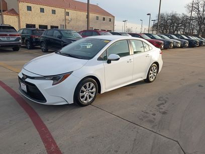 Used 2025 Toyota Corolla LE