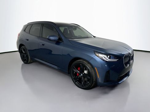 New 2026 BMW X3 xDrive30 w/ Premium Package image 3