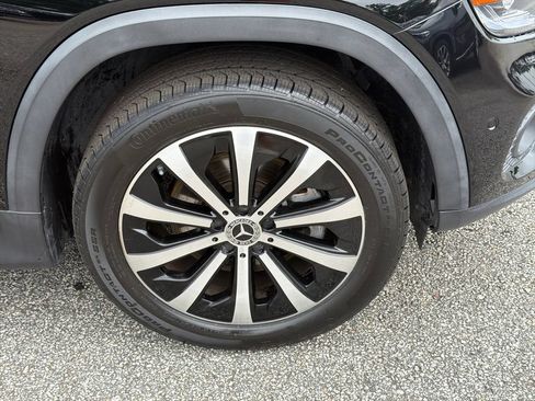 Used 2021 Mercedes-Benz GLB 250 image 12