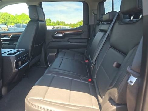Used 2022 GMC Sierra 1500 Denali AWD/4WD image 6