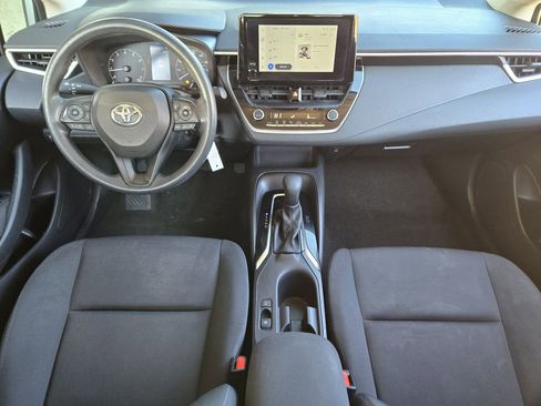 Used 2023 Toyota Corolla LE image 25