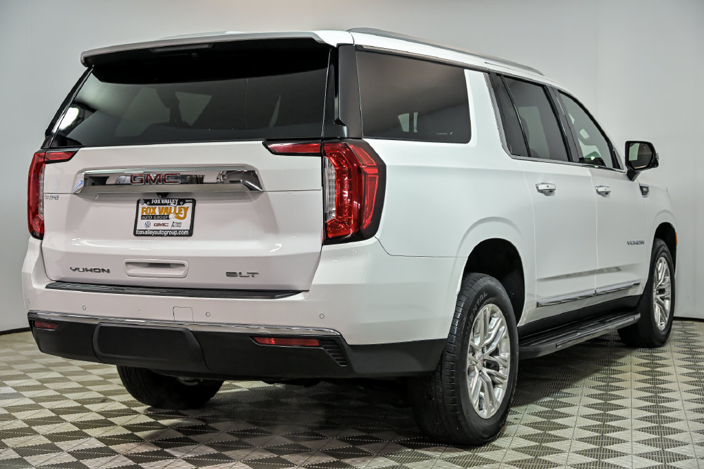 Used 2023 GMC Yukon XL SLT w/ SLT Premium Package AWD/4WD image 8