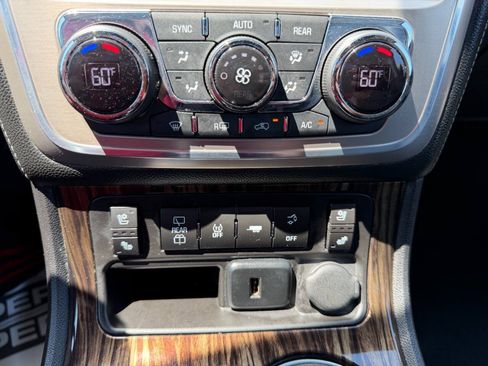 Used 2016 GMC Acadia Denali AWD/4WD image 27