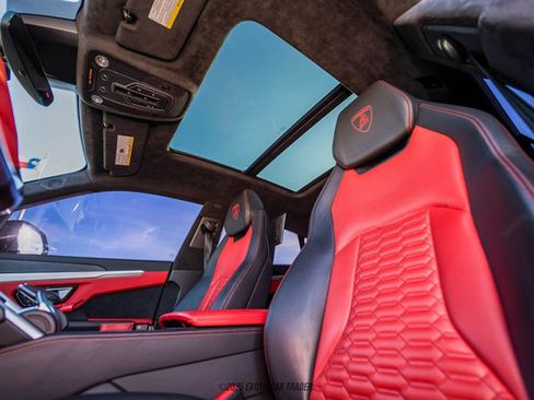 Used 2019 Lamborghini Urus image 61