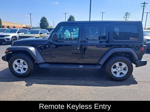 Used 2022 Jeep Wrangler Unlimited Sport AWD/4WD image 6