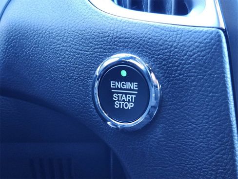 Used 2022 Ford Edge ST w/ Equipment Group 401A image 25