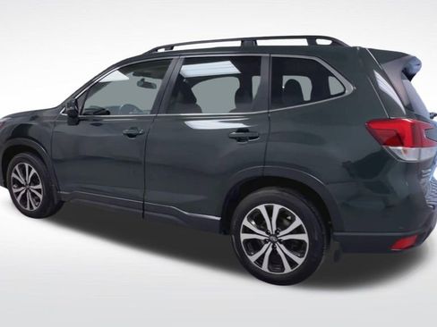 Used 2023 Subaru Forester Limited AWD/4WD image 6