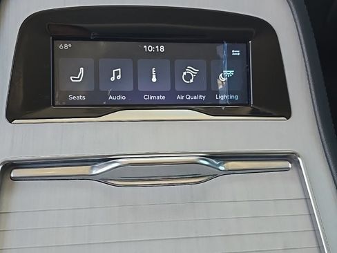 Used 2025 Lincoln Navigator Reserve AWD/4WD image 20