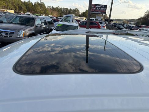 Used 2019 INFINITI QX80 Limited w/ All-Season Package image 15