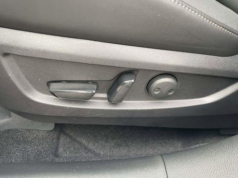 Used 2025 INFINITI QX50 Pure image 15