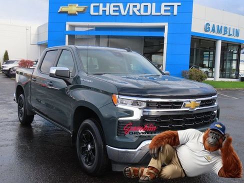 Used 2025 Chevrolet Silverado 1500 LT AWD/4WD image 1