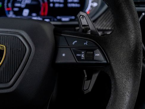 Used 2023 Lamborghini Urus Performante image 52