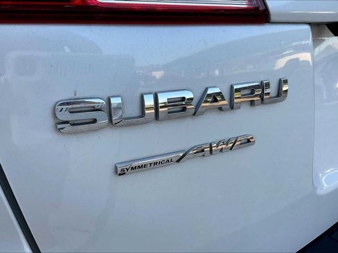 Used 2013 Subaru Outback 2.5i Limited w/ Special Appearance Pkg image 30