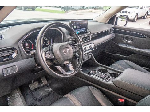 Used 2024 Honda Pilot EX-L image 12