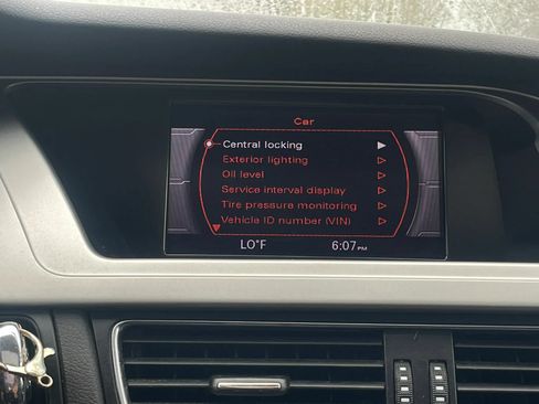 Used 2010 Audi A4 2.0T Premium AWD/4WD image 34