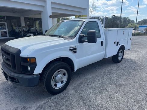 Used 2008 Ford F350 XL image 2