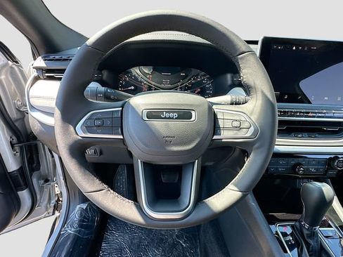 New 2026 Jeep Compass Limited AWD/4WD image 12