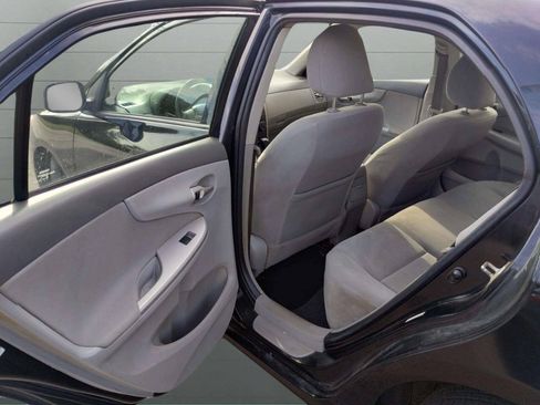 Used 2010 Toyota Corolla LE FWD image 12