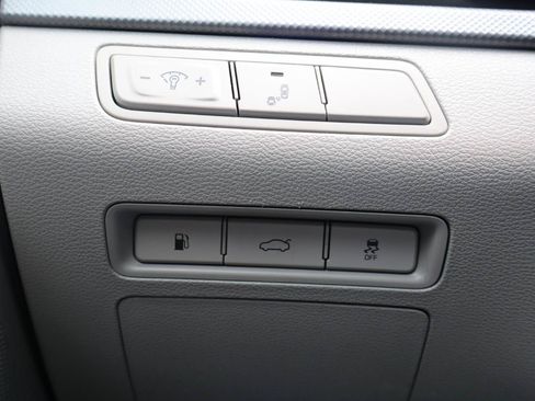 Used 2019 Hyundai Sonata SE FWD image 19