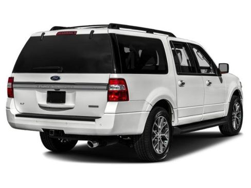 Used 2015 Ford Expedition EL XLT w/ Equipment Group 202A AWD/4WD image 2