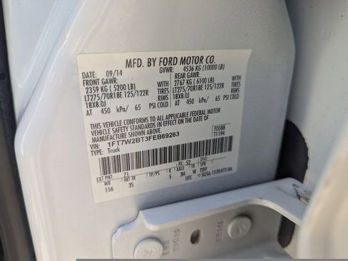 Used 2015 Ford F250 XLT w/ XLT Value Package image 31