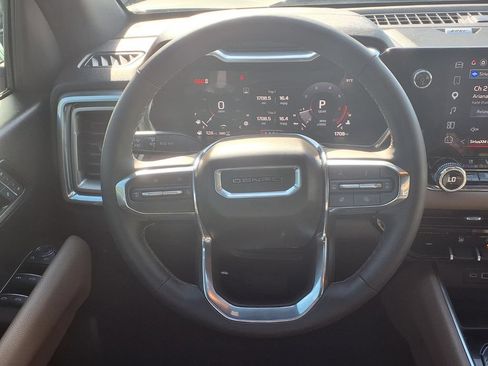 Certified 2026 GMC Canyon Denali AWD/4WD image 13