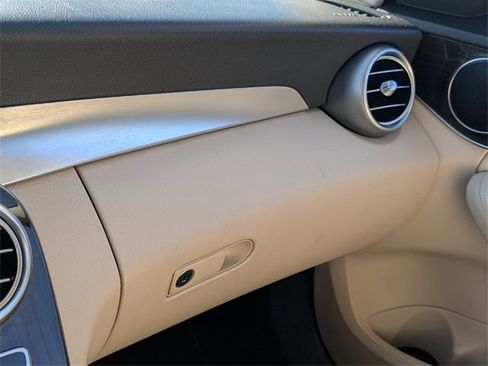 Used 2021 Mercedes-Benz C 300 Sedan image 22