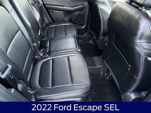 Used 2022 Ford Escape SEL image 13