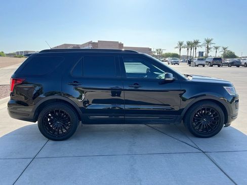 Used 2018 Ford Explorer Sport w/ Equipment Group 401A AWD/4WD image 5