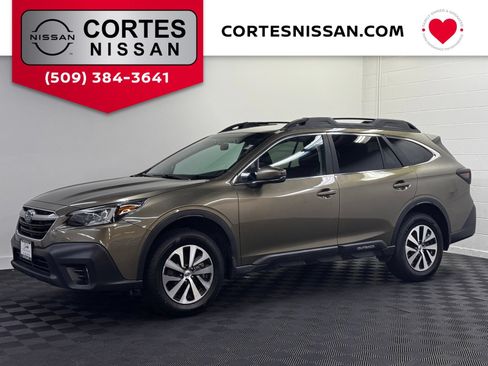 Used 2020 Subaru Outback Premium AWD/4WD image 1
